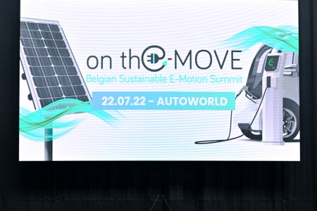 ON_THE_MOVE_SUMMIT-PREVIEW-web-2873.jpg